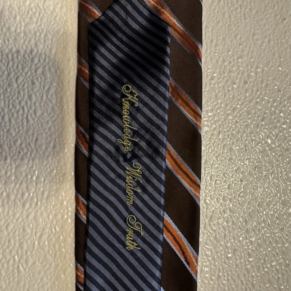 Robert Graham Multi-Color w/Stripes 100% Silk Tie - Made in U.S.A